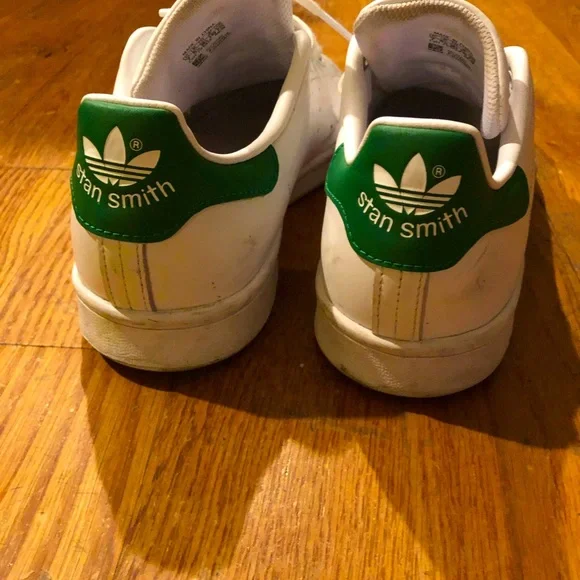 EUC Original Adidas Stan Smith - Picture 4 of 5